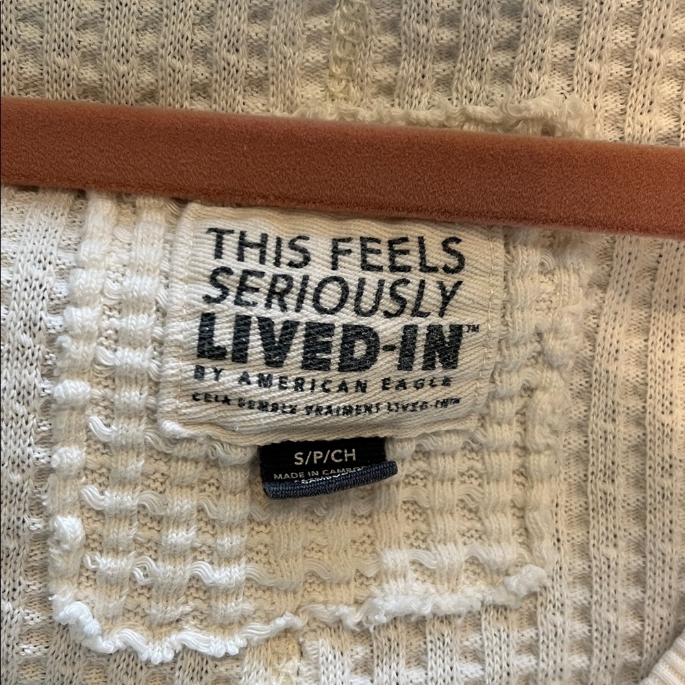 American Eagle Outfitters Cream V-Neck Sweater